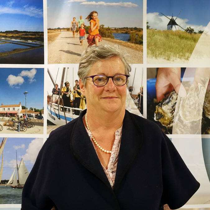Anne LAROCHE JOUBERT 